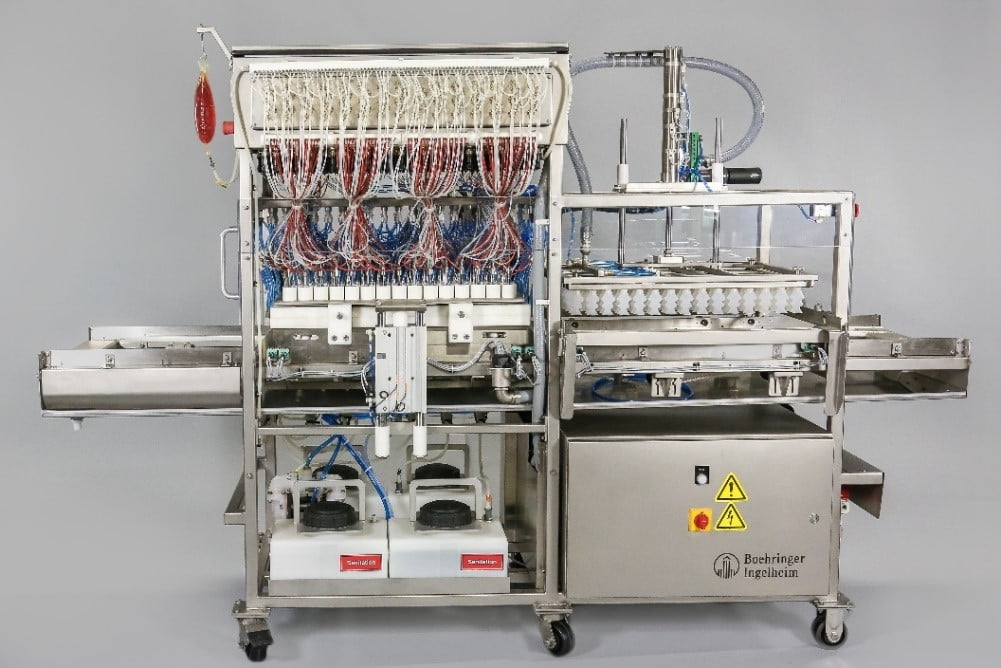 OvoJector - Machine that delivers vaccine into the egg