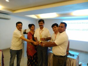 Mr Bibu Ranjan Pradhan receiving Best Performer Award for 2018 19
