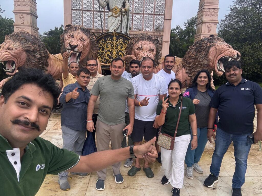 Zamira Kick off event Team Building 2.jpg