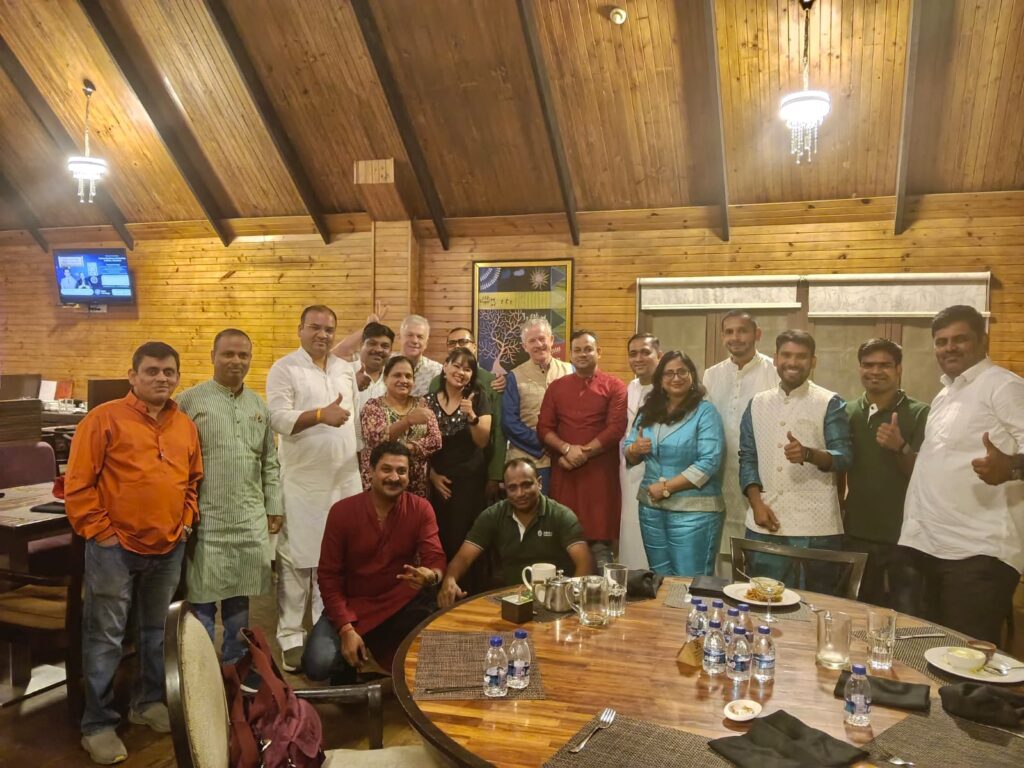 Zamira Kick off event Team Dinner.jpg