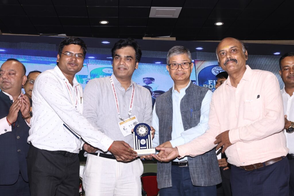 First Poultry Conclave Held Successfully in Gorakhpur 4 WhatsApp Image 2026 08 31 at 11.32.58 AM